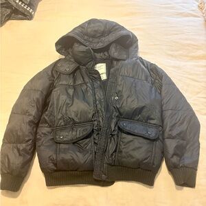 Abercrombie & Fitch puffer bomber jacket - L - like new condition